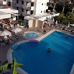 Imperial Hotel 2*